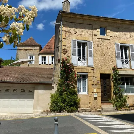 La Buissonniere Maison Authentique Au Coeur Du Village Cadouin